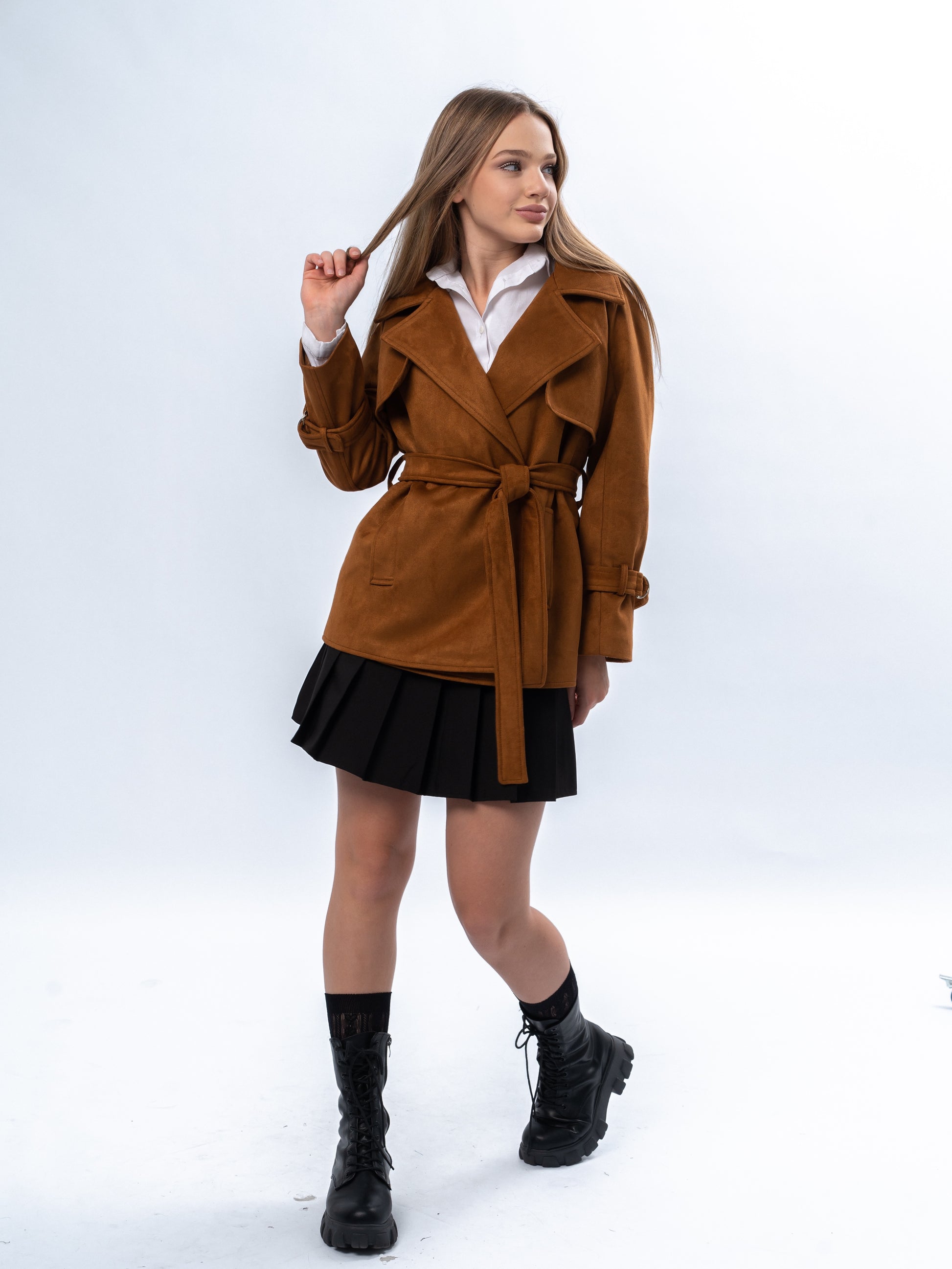 “Teen Girls’ Trench Coat – Stylish Autumn/Winter Wear”